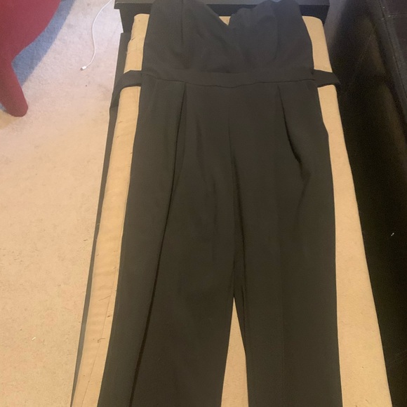 TFNC Tailored Jumpsuit With Tie Waistband - Picture 3 of 4